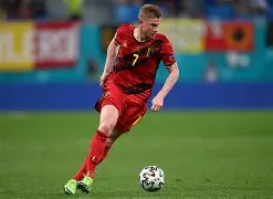 九游官网-德布劳内前女友卡洛琳现状