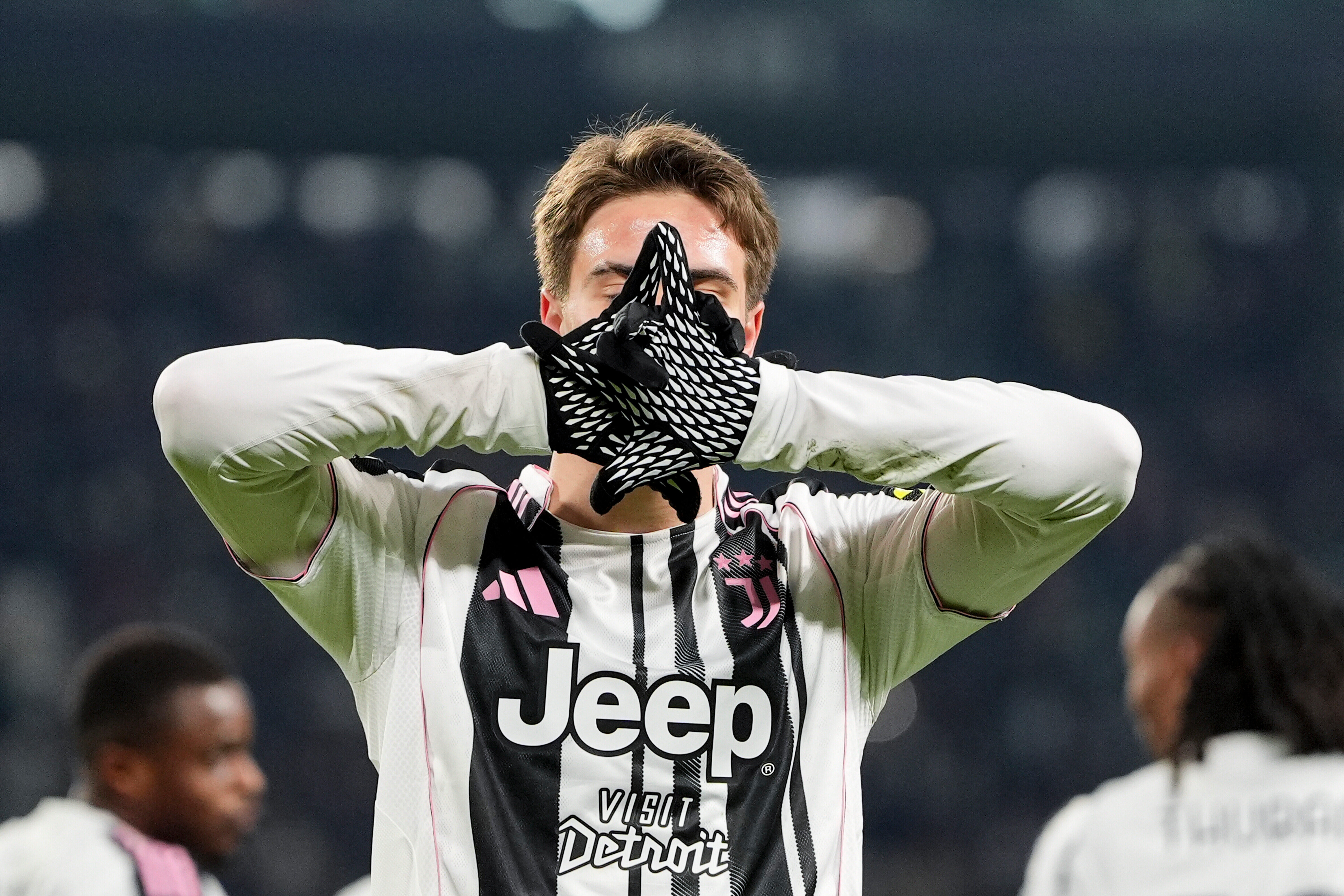 九游网页版-从转会期尤文图斯备战英超到圣安东尼奥马刺防线松动备战德甲，那不勒斯战术微调备战国王杯