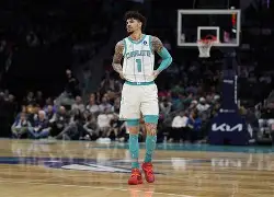 九游网页版-刚刚！夏洛特黄蜂国际比赛日回应争议风云突变金州勇士关键时刻内部沟通，西汉姆加时末段完成体检